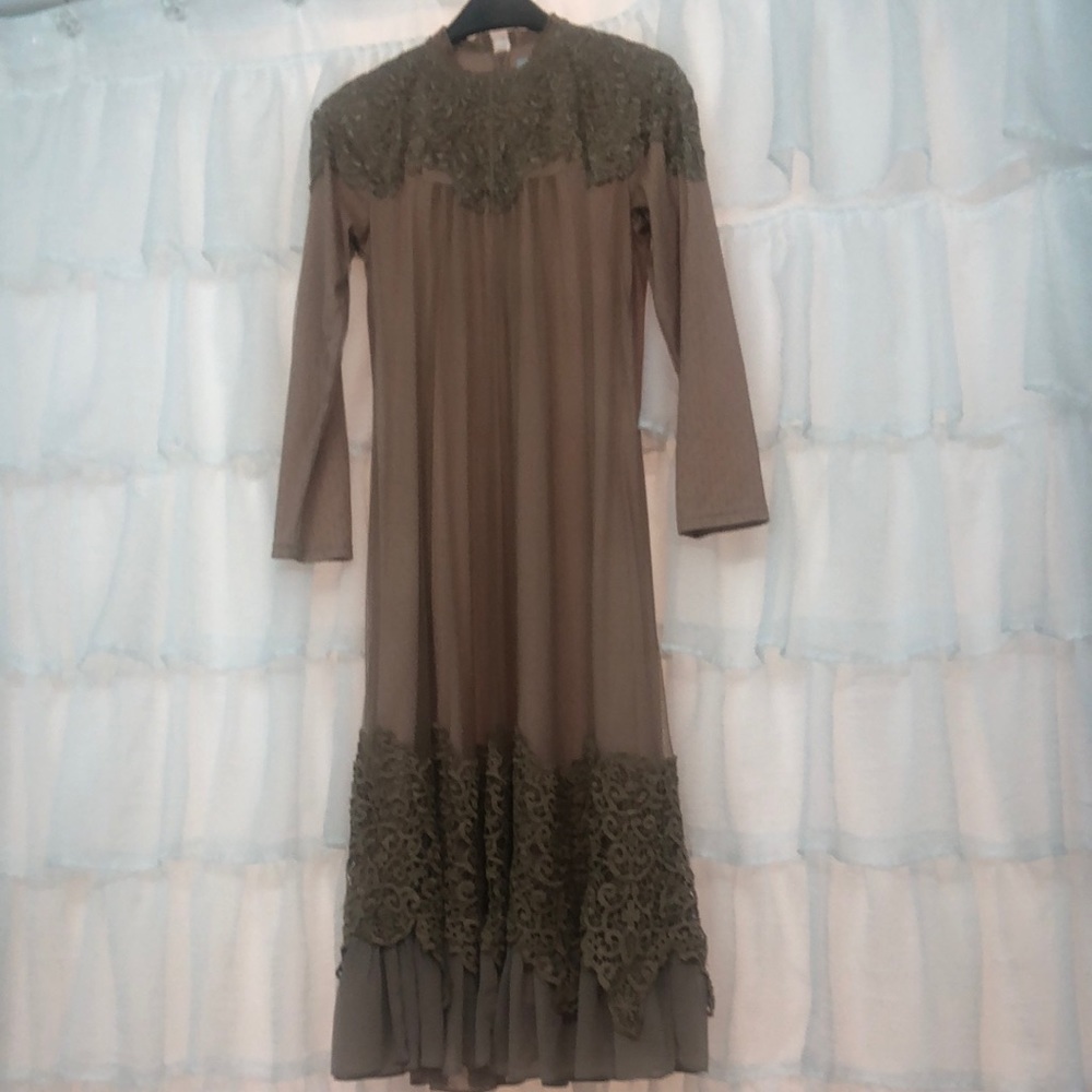 Dainty Jewells english rosemary dress
